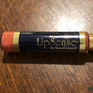 Lipsense